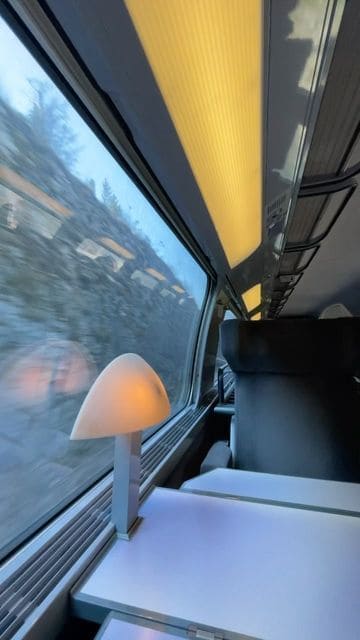 Vtc marseille et alentours train navette vers trains gare aéroports